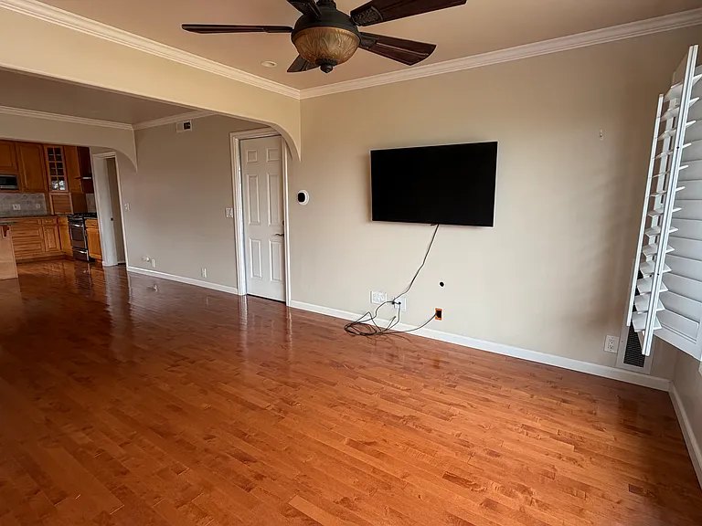 1074 Lorenzo Ct — Photo 6