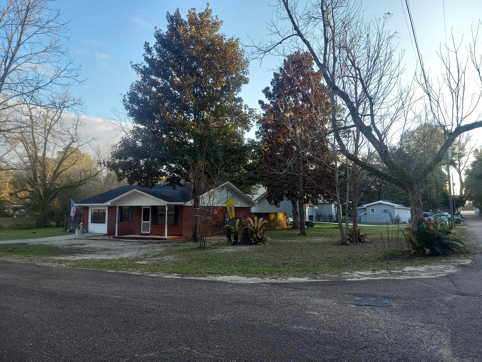 3 bed, 1332 sqft, $1,700 — Photo 2