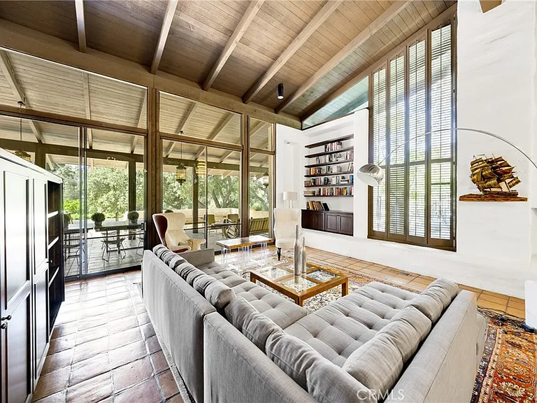 2300 Villa Heights Rd — Photo 12