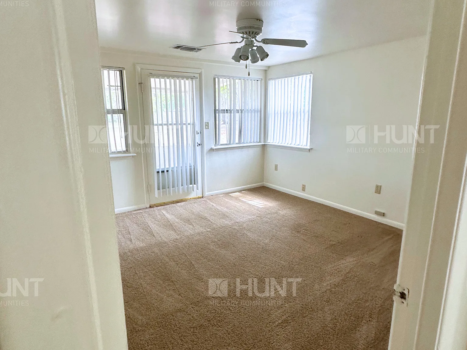 3 bed, 1183 sqft, $1,900 — Photo 4