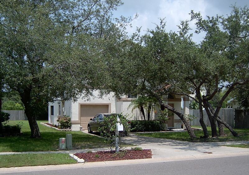 1st image of 1402 Poinsettia Ave