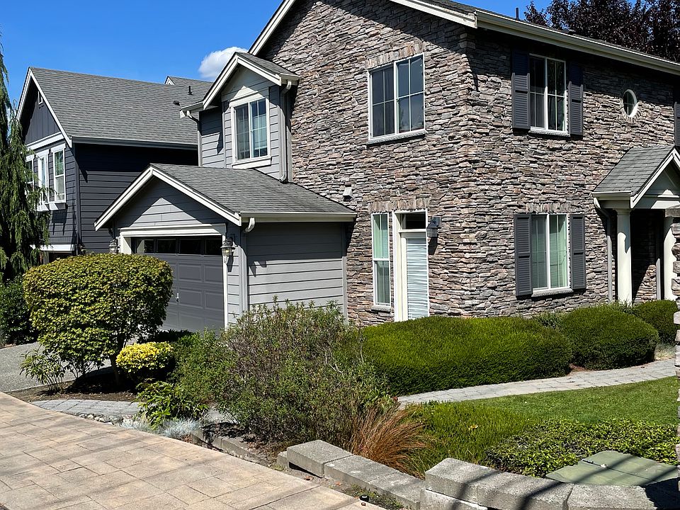 1st image of 814 Kirkland Ave