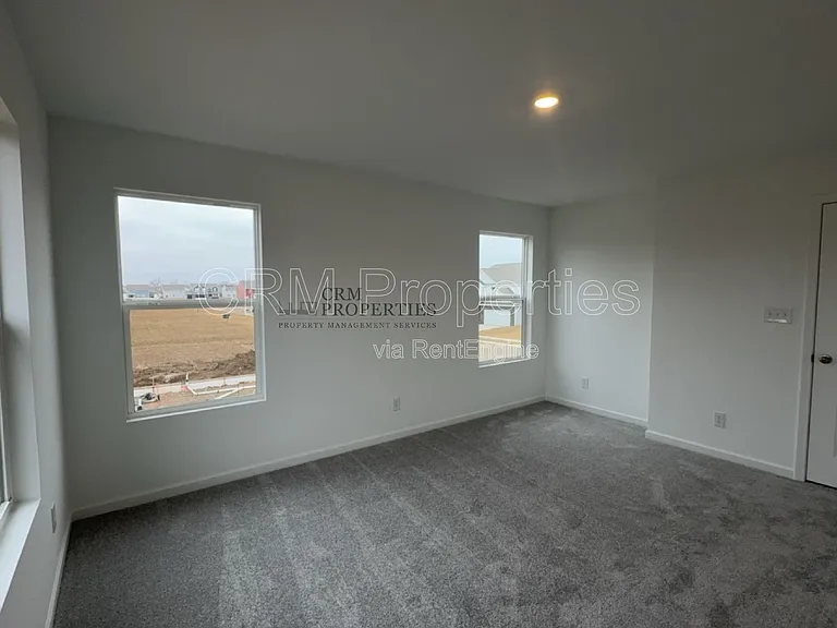809 Oyster Bay Dr — Photo 7