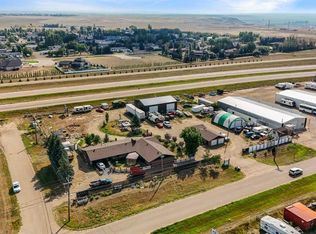 255 S 11th St, Cypress County, AB T1B0K9