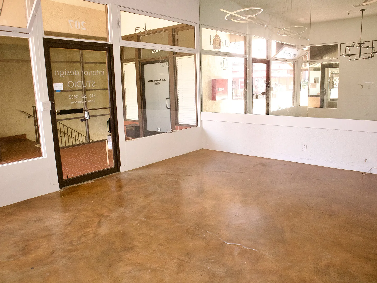 2325 Palos Verdes Drive West - 207 — Photo 2
