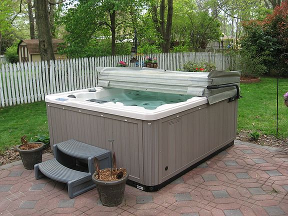 Hot tub on back patio