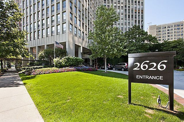 1st image of 2626 N Lakeview Ave APT 1105