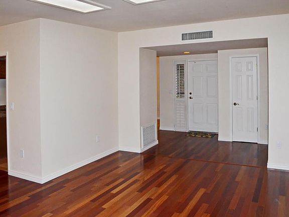 5th image of 915 W Palma De Pina
