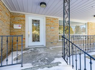 129 Crestwood Rd, Vaughan, ON L4J 1A7