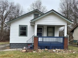 624 W Dewey Ave, Youngstown, OH