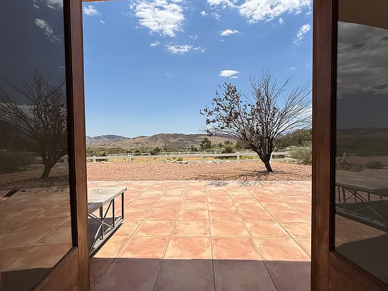 10745 Pinon Ave — Photo 34