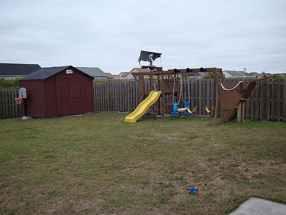 "Pirate Ship" swing set & shed