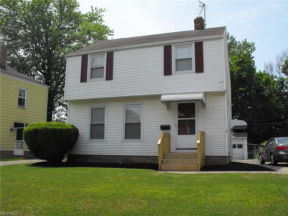 1st image of 254 E 204th St