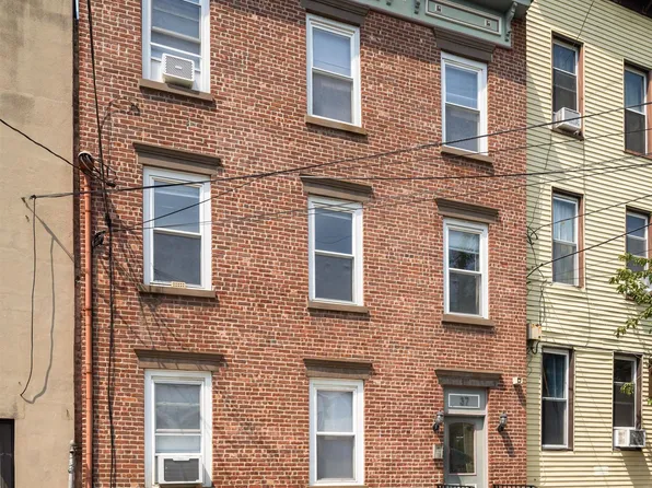 37 West 19th Street image 1 of 36