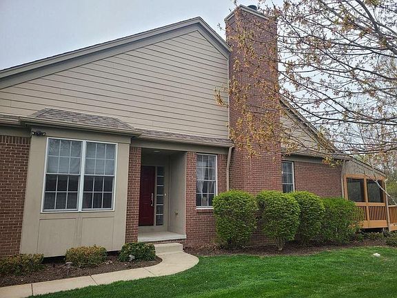 3rd image of 48964 Rainbow Ln S