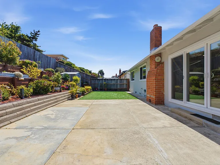 760 Cottonwood Ave — Photo 29