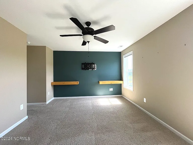 885 Carolina Rd — Photo 18