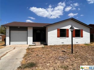 1201 E Robertson Ave, Copperas Cove, TX 76522