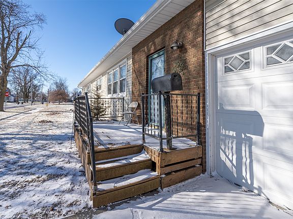 4th image of 1105 16th St