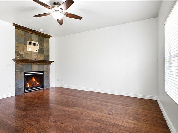 4th image of 2113 E Glamis Ct