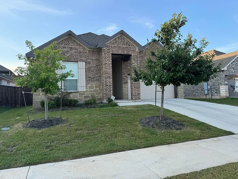 624 Peace Pipe Way — Photo 33