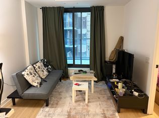 35 Parliament St #817, Toronto, ON M5A 4R2