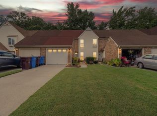 4014 Oak Moss Ct, Chesapeake, VA 23321