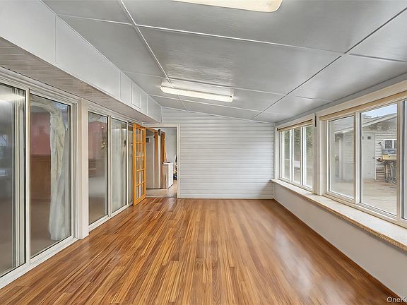 2nd image of 210 Spindle Road