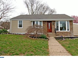 501 Larkspur St, Philadelphia, PA 19116