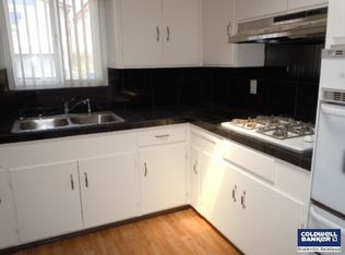 136 Eagle Rock Ave, Oxnard, CA 93035