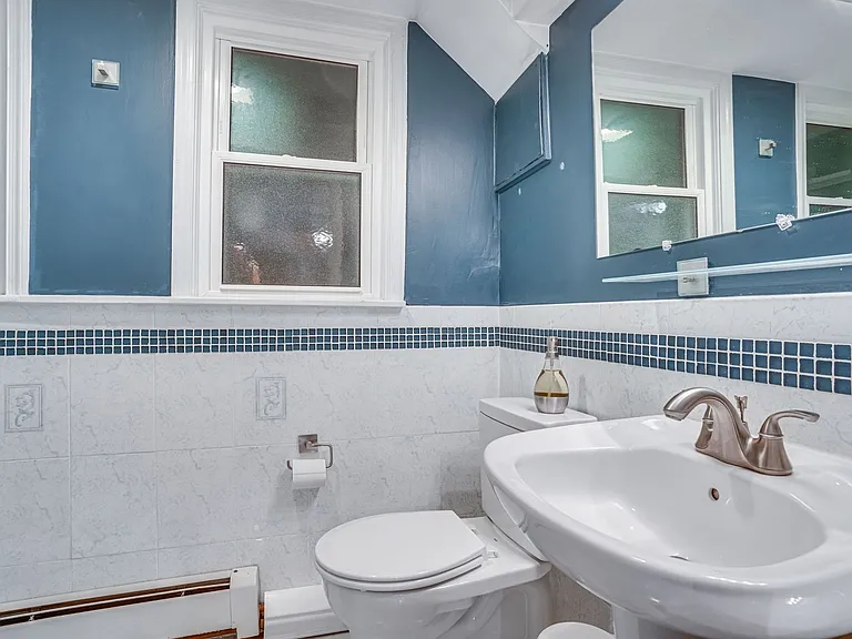 3 E Linden St — Photo 24