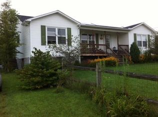 6085 Mount View Rd, Jumping Branch, WV 25969