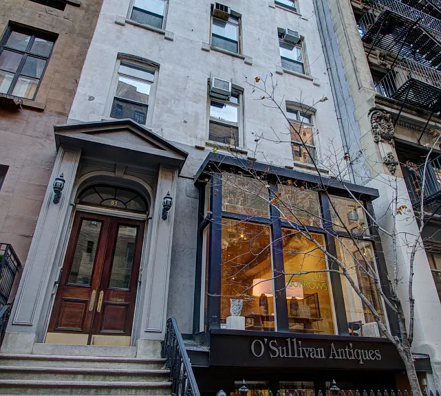 51 E 10th St #7 — Photo 7