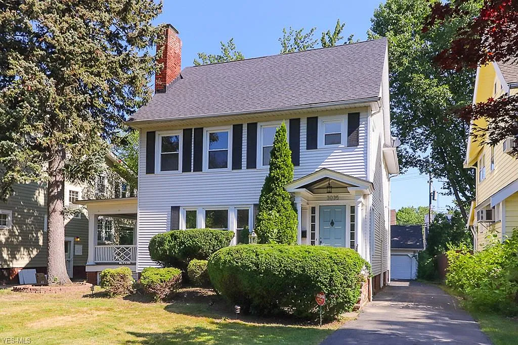 3035 Berkshire Rd photo 1
