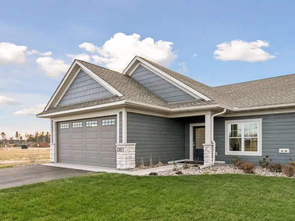 987 Turner Ln, New Richmond, WI 54017