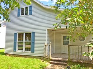 233 S La Salle Ave, Ladd, IL 61329