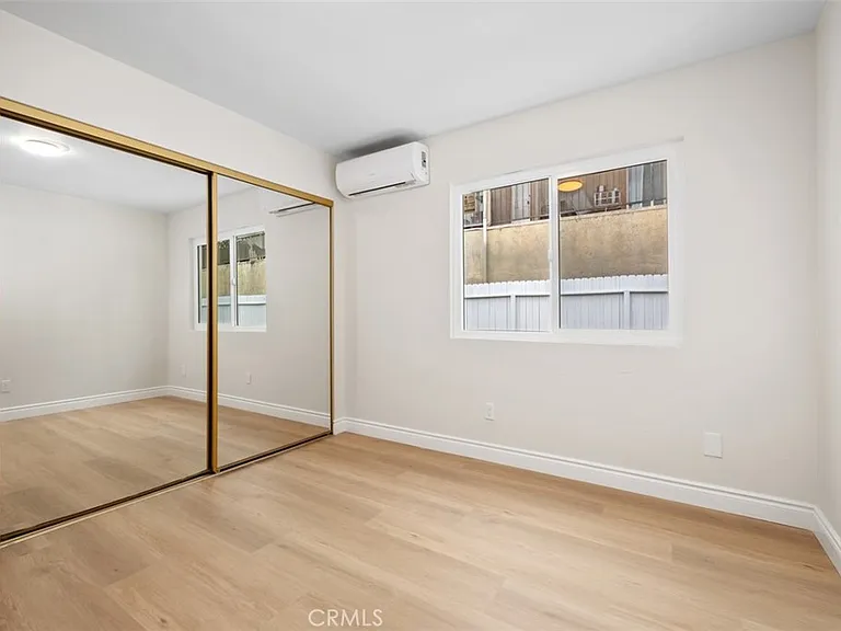 1009N N Parton St — Photo 17