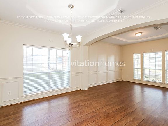 5th image of 23407 Arbor Cove Ct