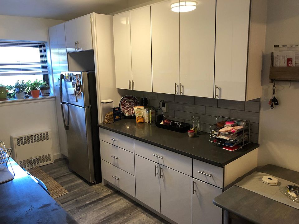 1st image of 3608 Bell Blvd APT 1A