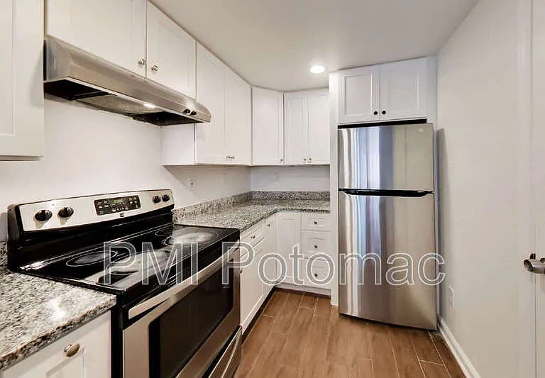 9391 Chadburn Pl — Photo 12