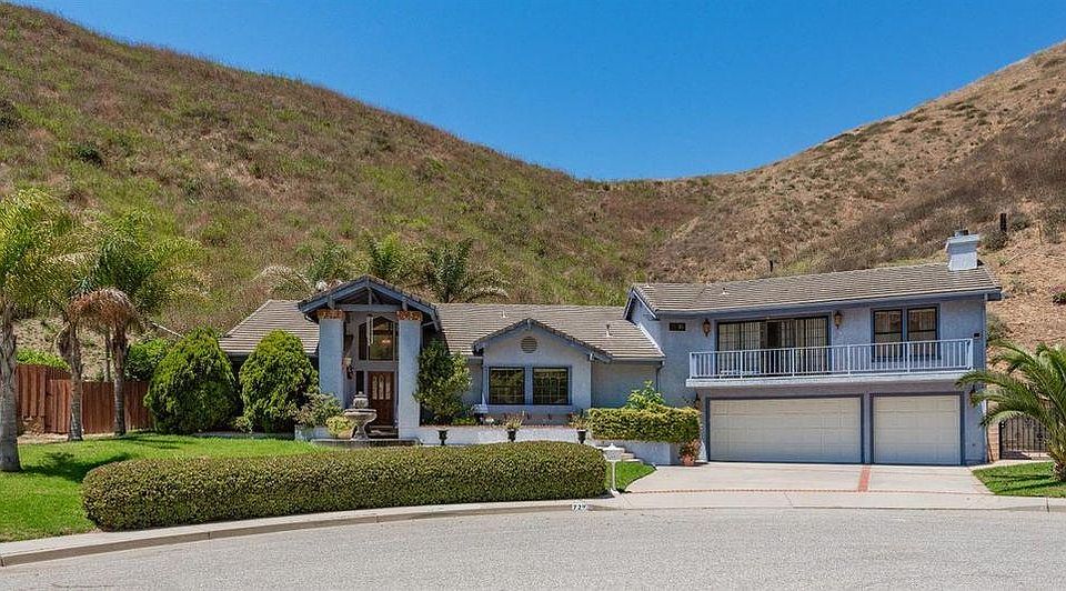 1st image of 729 Aliso St #1