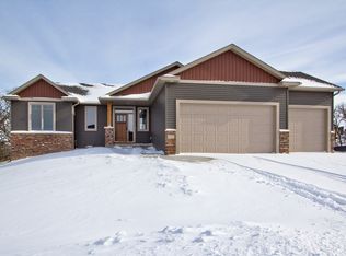 4060 Cedarwood Rd NE, Rochester, MN 55906