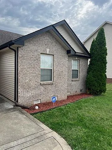 2480 Andersonville Dr — Photo 3