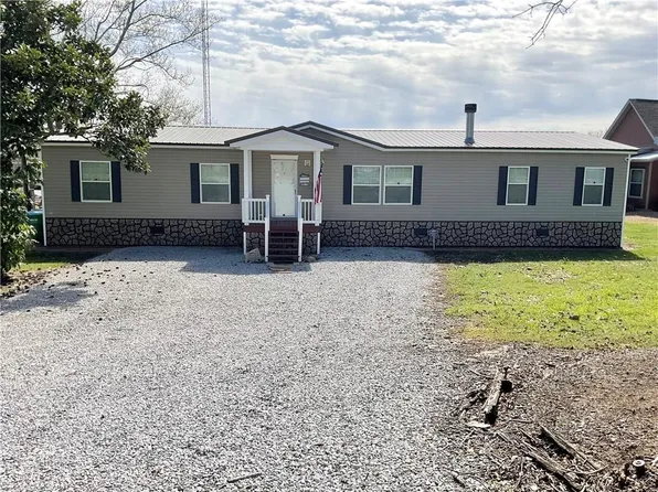 3035 Parhams Rd, Jonesville, LA 71343
