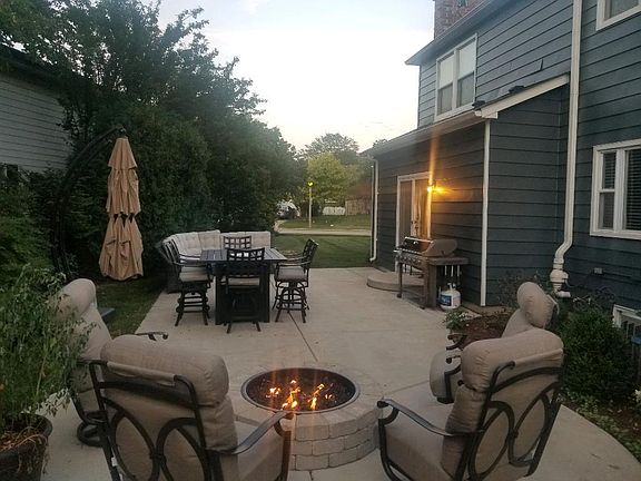 Patio fire pit. Furniture can stay.