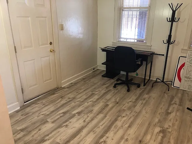 4 bed, $3,200 — Photo 3