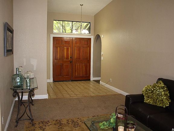 3rd image of 1960 Moontree Dr