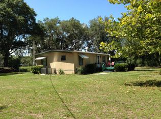 105 Osceola Pl, Satsuma, FL 32189
