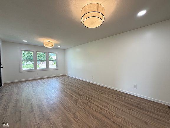 3rd image of 1312 8th St