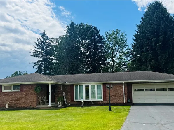 912 Lynn St, New Castle, PA 16101